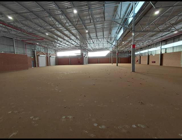 1,773M² WAREHOUSE TO LET IN WITFONTEIN